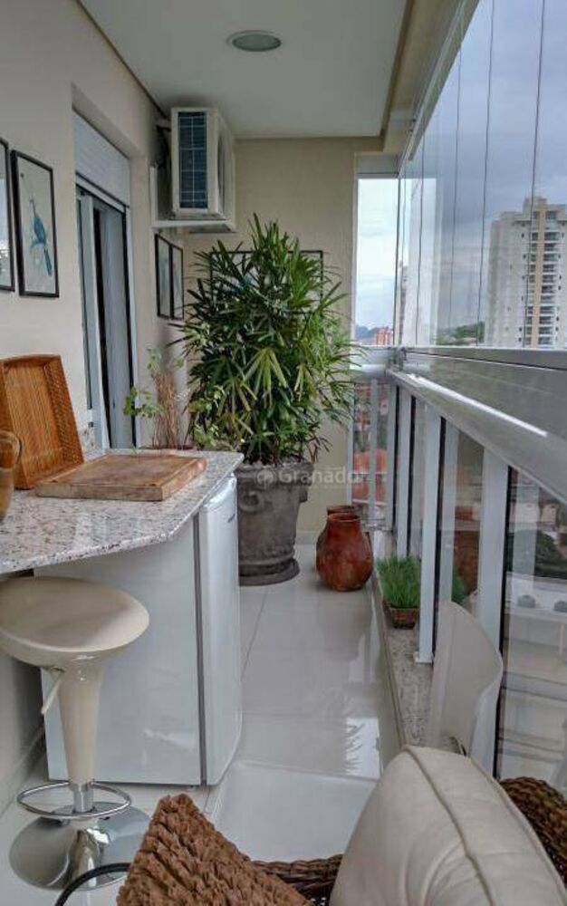 Apartamento, 3 quartos, 160 m² - Foto 2