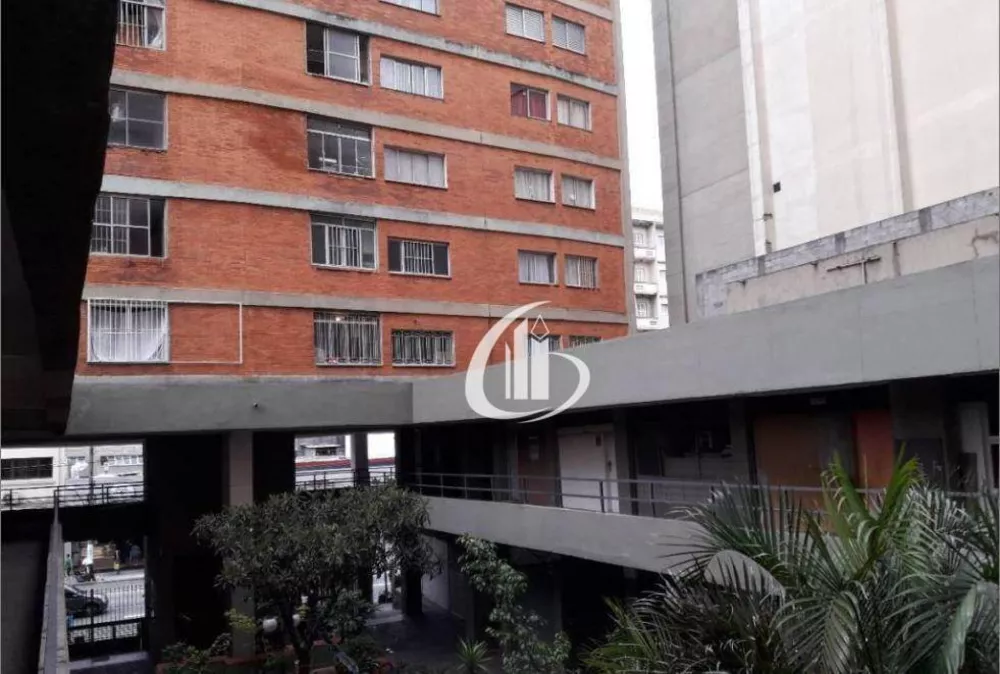 Apartamento à venda com 2 quartos, 42m² - Foto 1