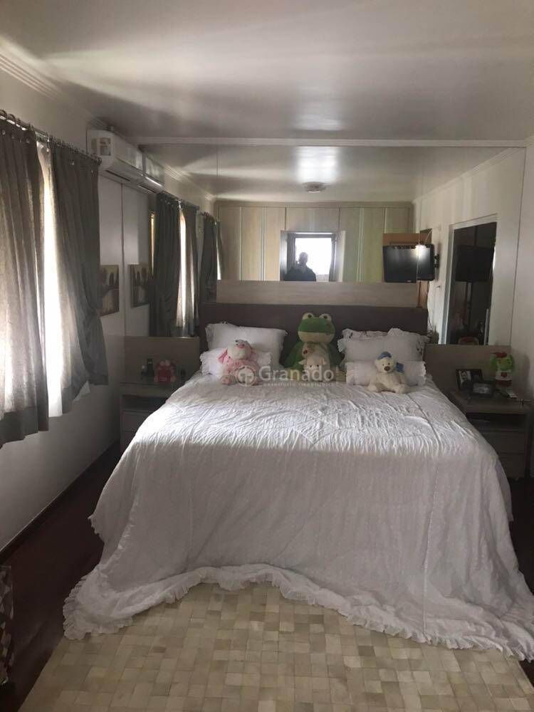 Casa, 4 quartos, 375 m² - Foto 3
