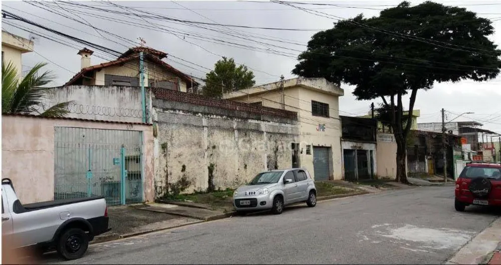 Terreno, 1366 m² - Foto 1
