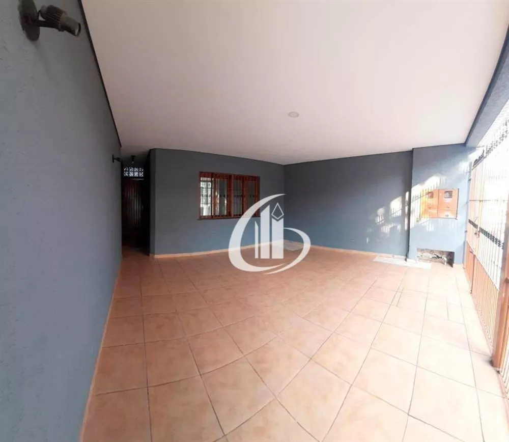 Sobrado à venda com 3 quartos, 145m² - Foto 1