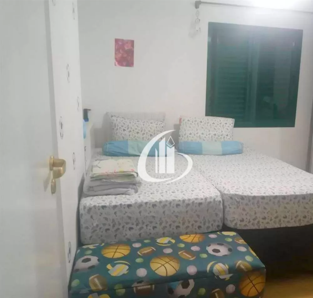 Apartamento à venda com 2 quartos, 68m² - Foto 4