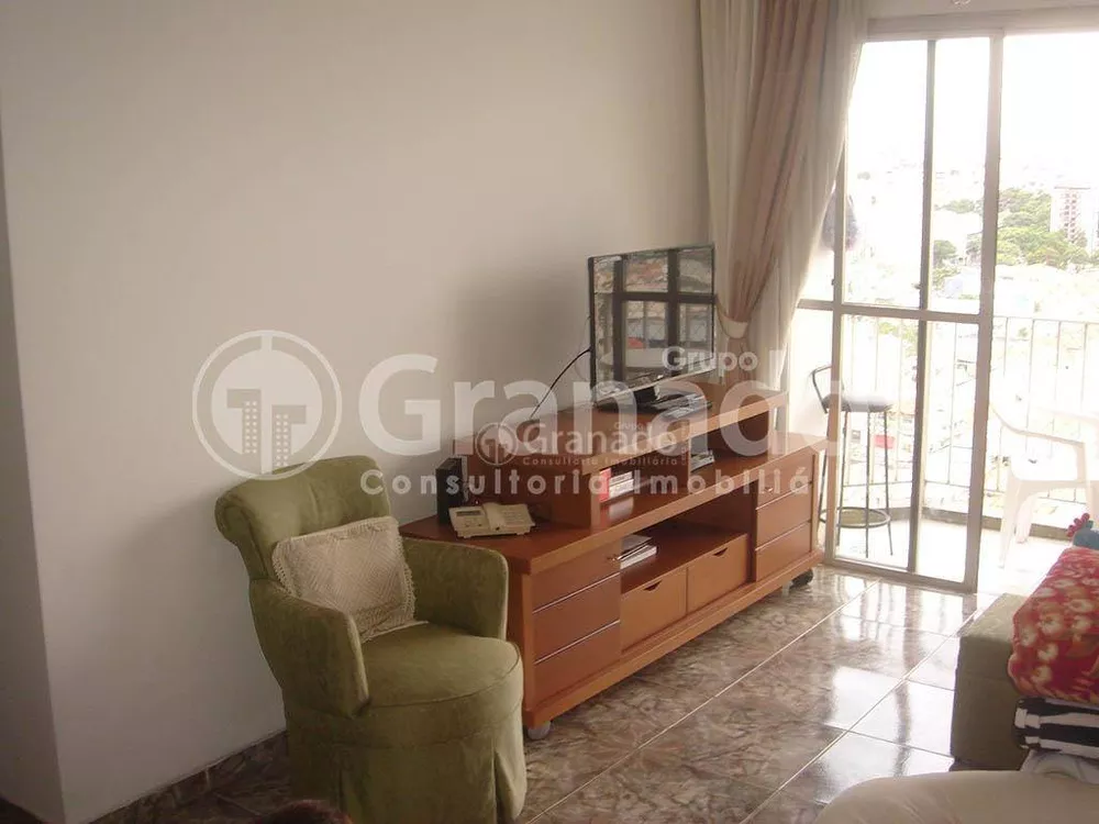 Apartamento à venda com 2 quartos, 85m² - Foto 2