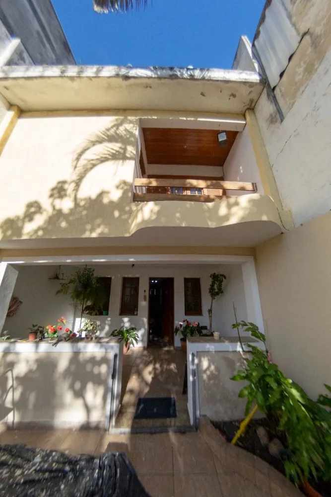 Sobrado, 3 quartos, 186 m² - Foto 1