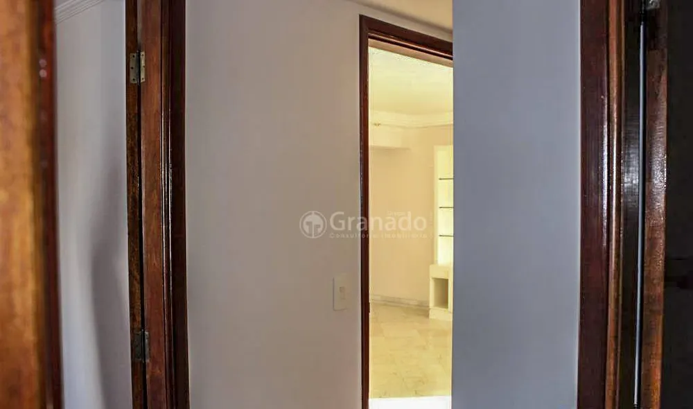 Apartamento, 3 quartos, 226 m² - Foto 3