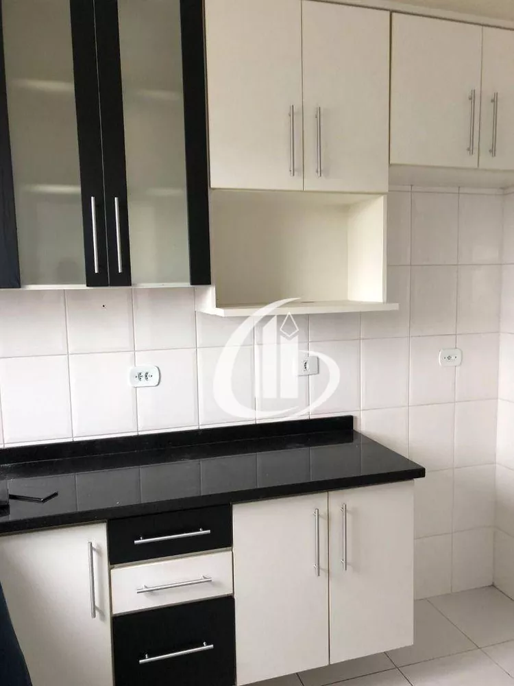 Apartamento para alugar com 3 quartos, 76m² - Foto 4