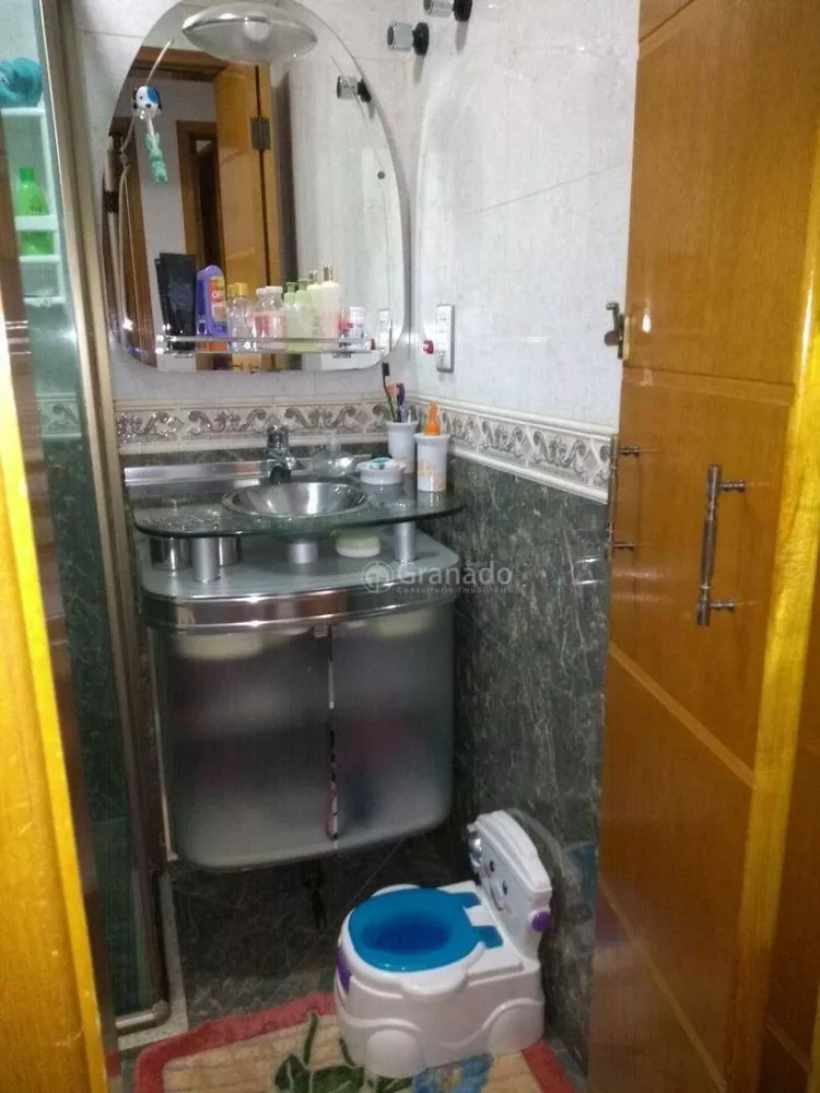Apartamento, 3 quartos, 75 m² - Foto 2