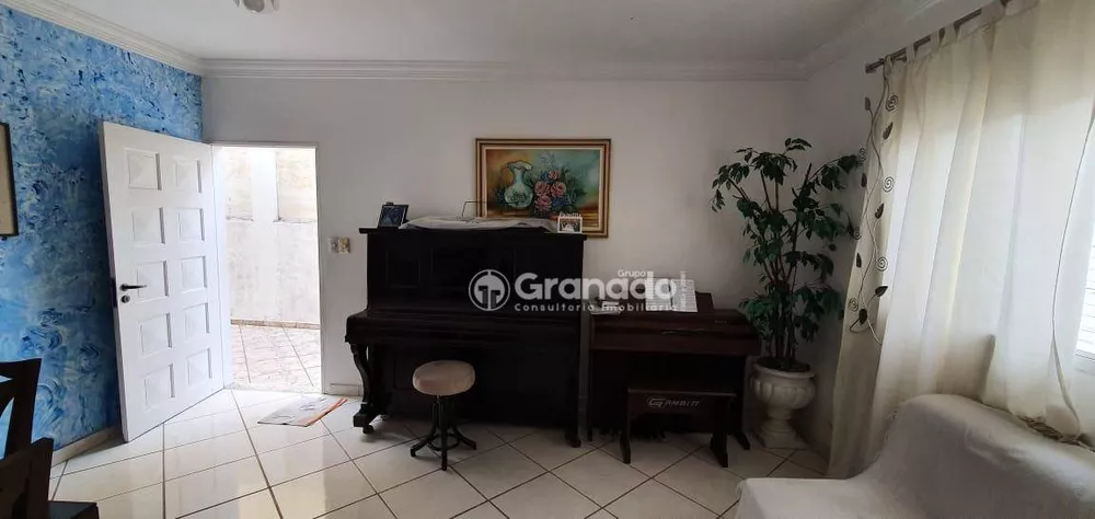 Casa à venda com 3 quartos, 144M2 - Foto 4