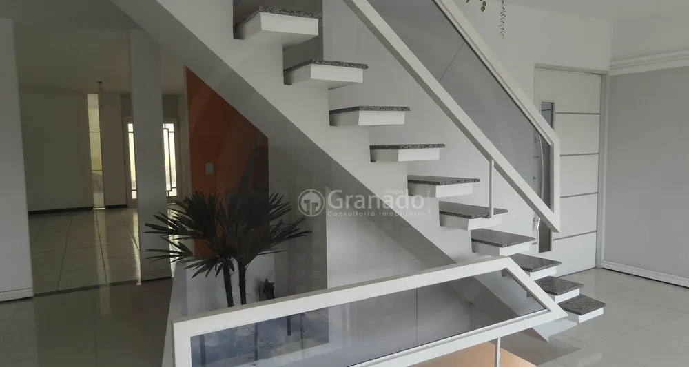 Sobrado, 3 quartos, 265 m² - Foto 8