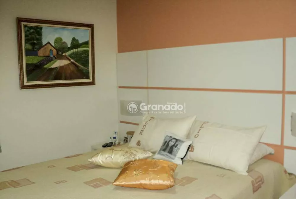 Apartamento à venda com 3 quartos, 100m² - Foto 3