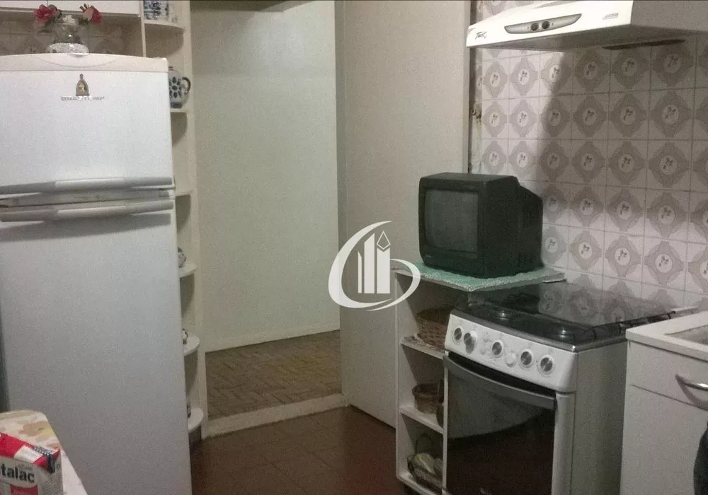 Apartamento à venda com 2 quartos, 70m² - Foto 5