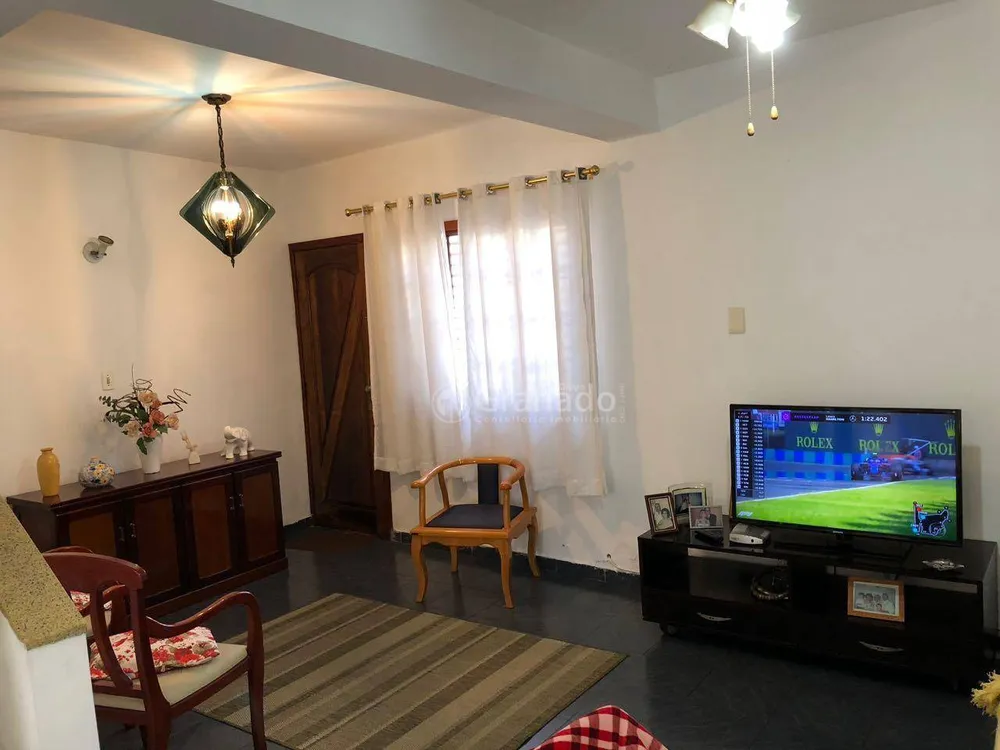 Sobrado, 3 quartos, 180 m² - Foto 2