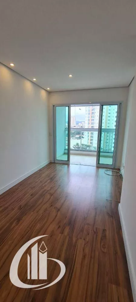 Apartamento à venda com 2 quartos, 55m² - Foto 3