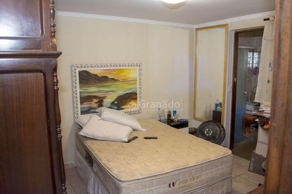 Casa à venda com 2 quartos, 168m² - Foto 1
