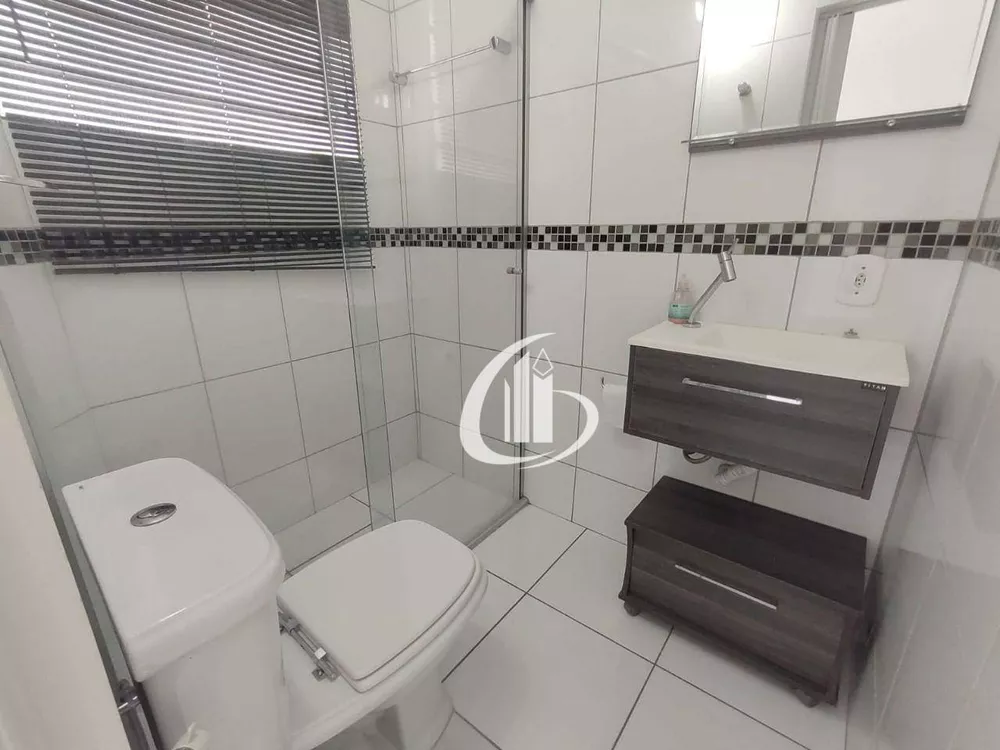 Apartamento à venda com 3 quartos, 64m² - Foto 4