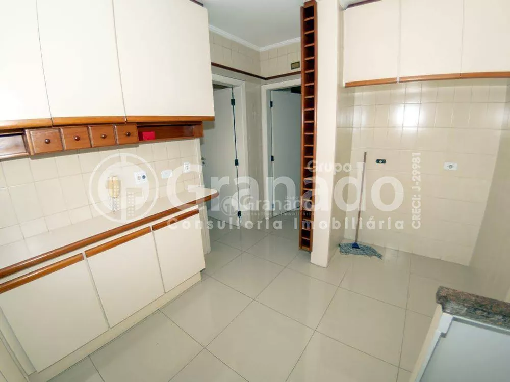Apartamento, 4 quartos, 215 m² - Foto 8