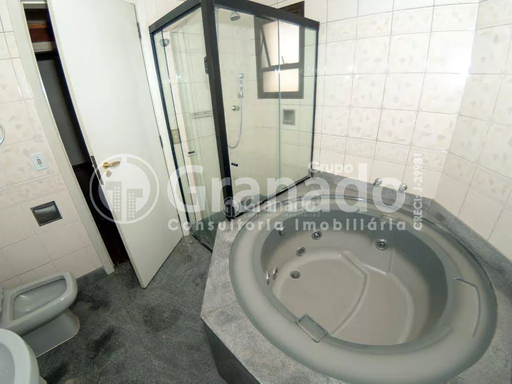 Apartamento, 4 quartos, 215 m² - Foto 1