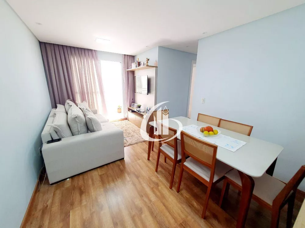 Apartamento à venda com 3 quartos, 67m² - Foto 2