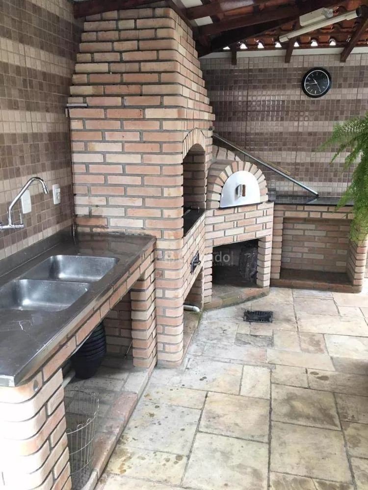 Casa, 3 quartos, 220 m² - Foto 10