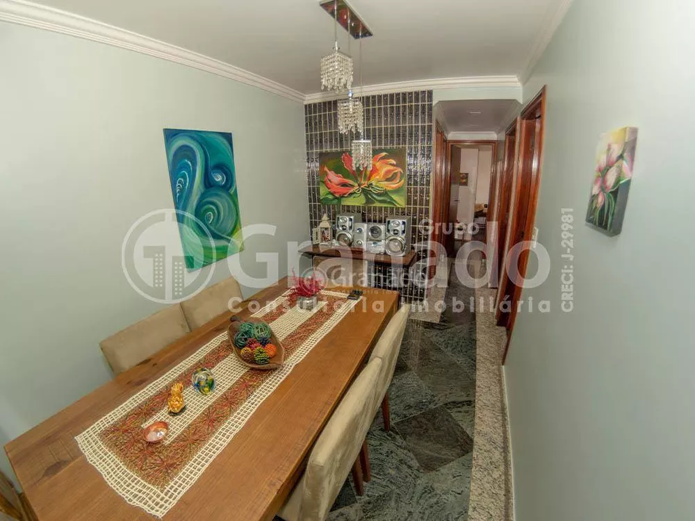 Apartamento à venda com 3 quartos, 90m² - Foto 4