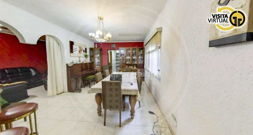 Sobrado, 6 quartos, 240 m² - Foto 1