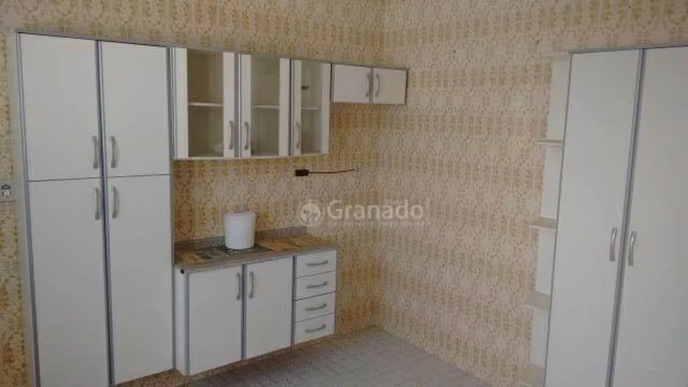 Sobrado, 4 quartos, 220 m² - Foto 2