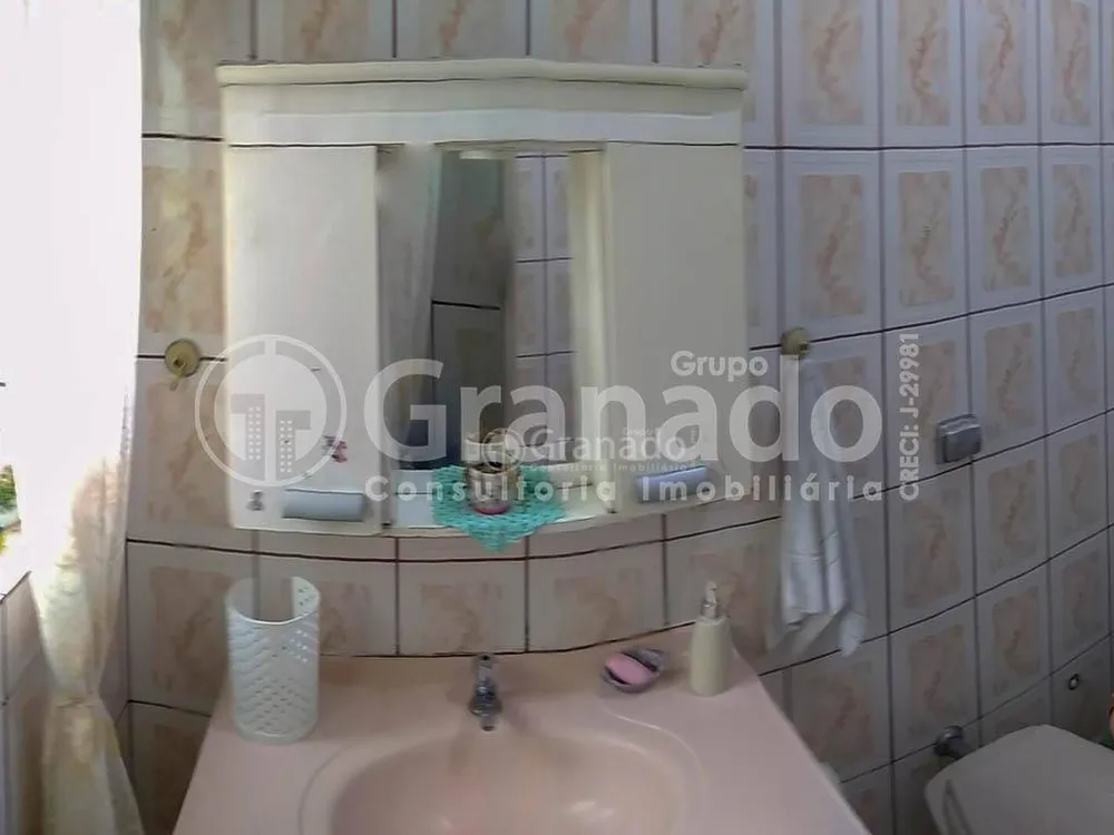 Casa, 3 quartos, 240 m² - Foto 12