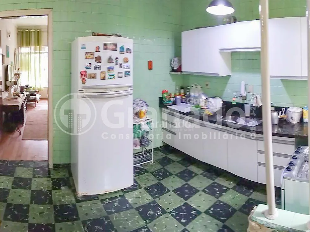 Casa, 3 quartos, 240 m² - Foto 8