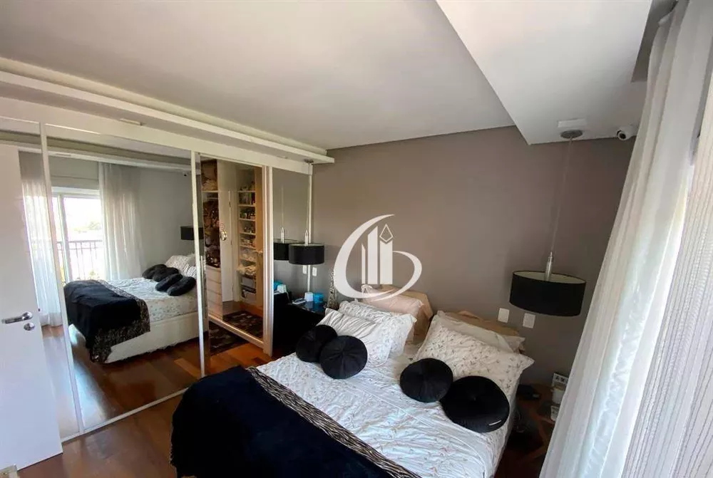 Apartamento à venda com 4 quartos, 250m² - Foto 8