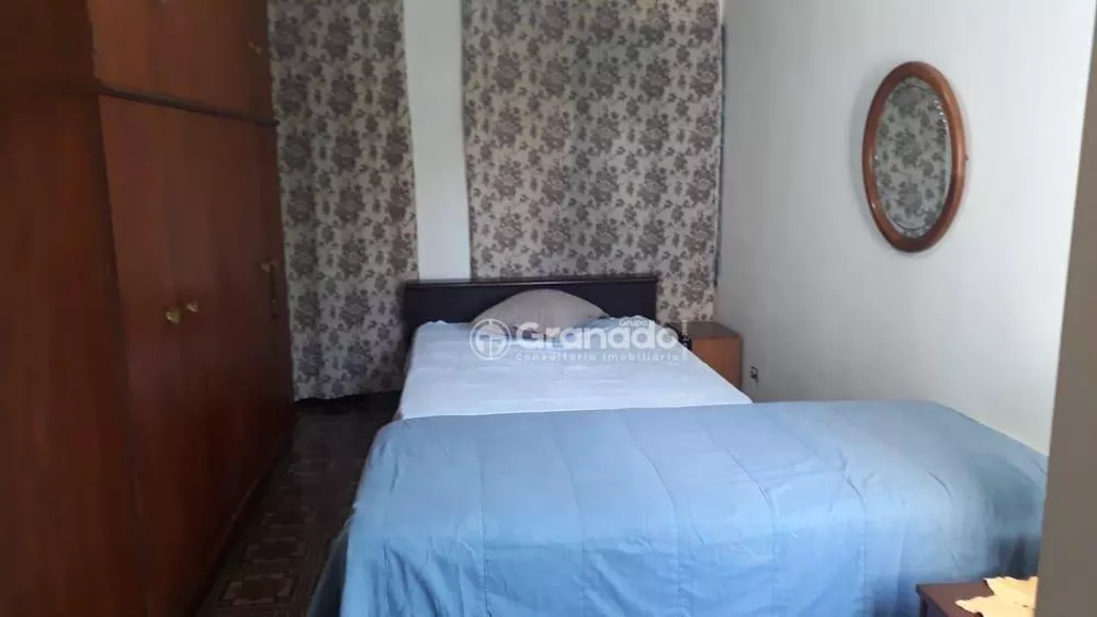 Casa, 3 quartos, 300 m² - Foto 11