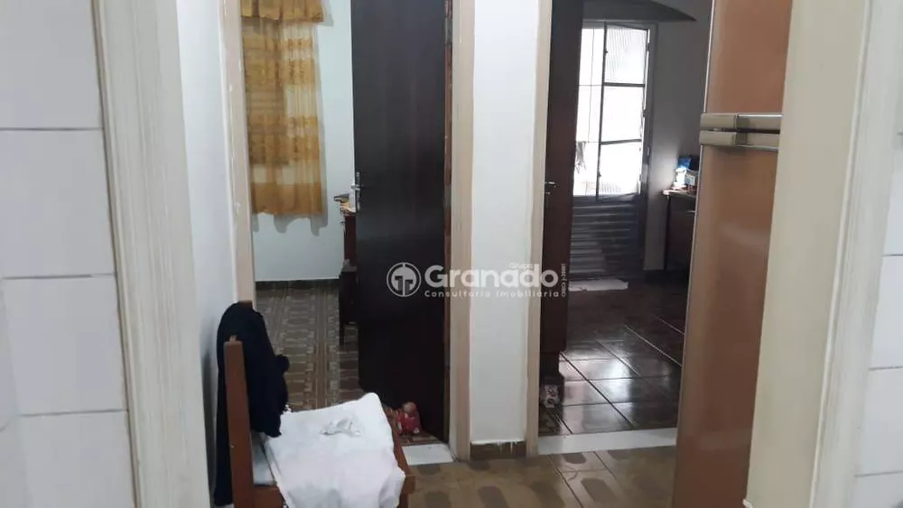 Casa, 3 quartos, 300 m² - Foto 6