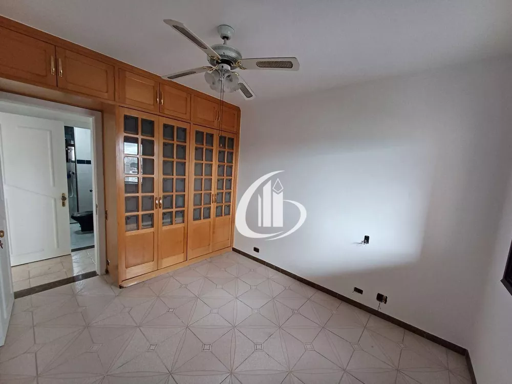 Apartamento, 3 quartos, 132 m² - Foto 2