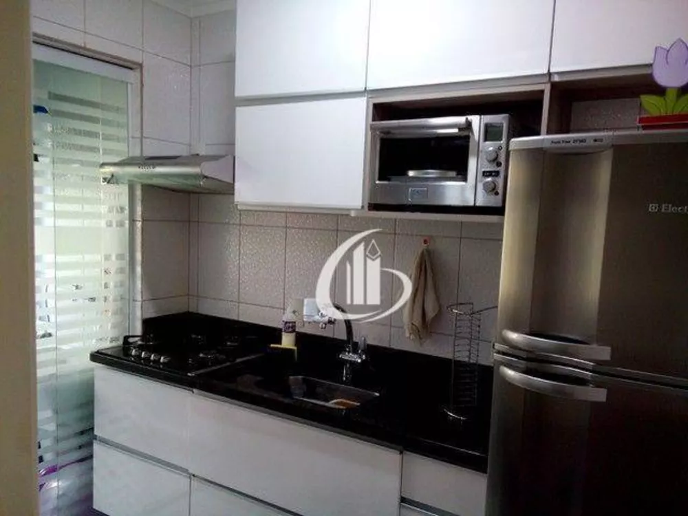 Apartamento à venda com 2 quartos, 45m² - Foto 7