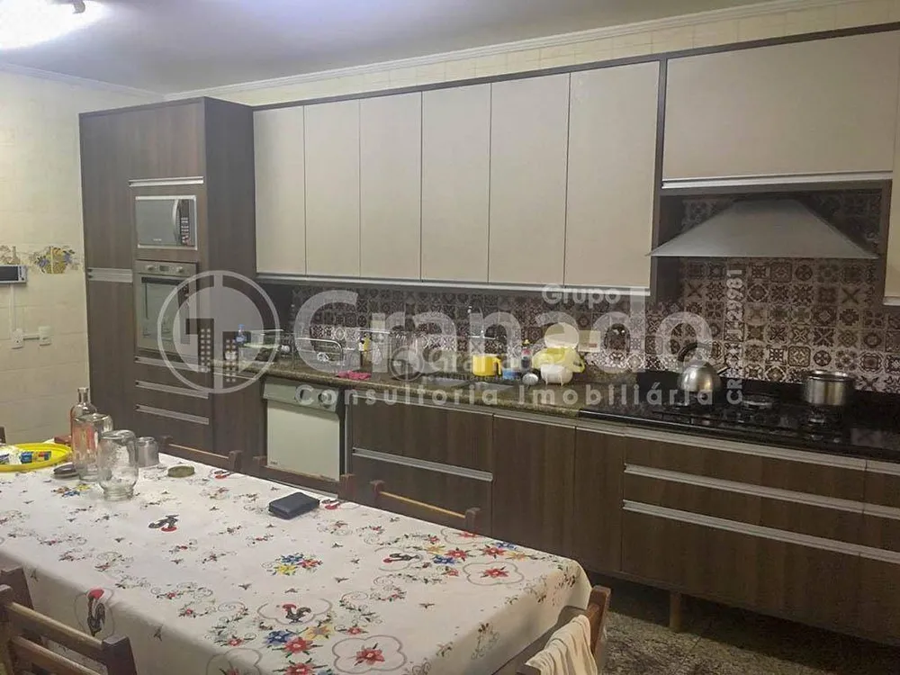 Sobrado, 10 quartos, 800 m² - Foto 1