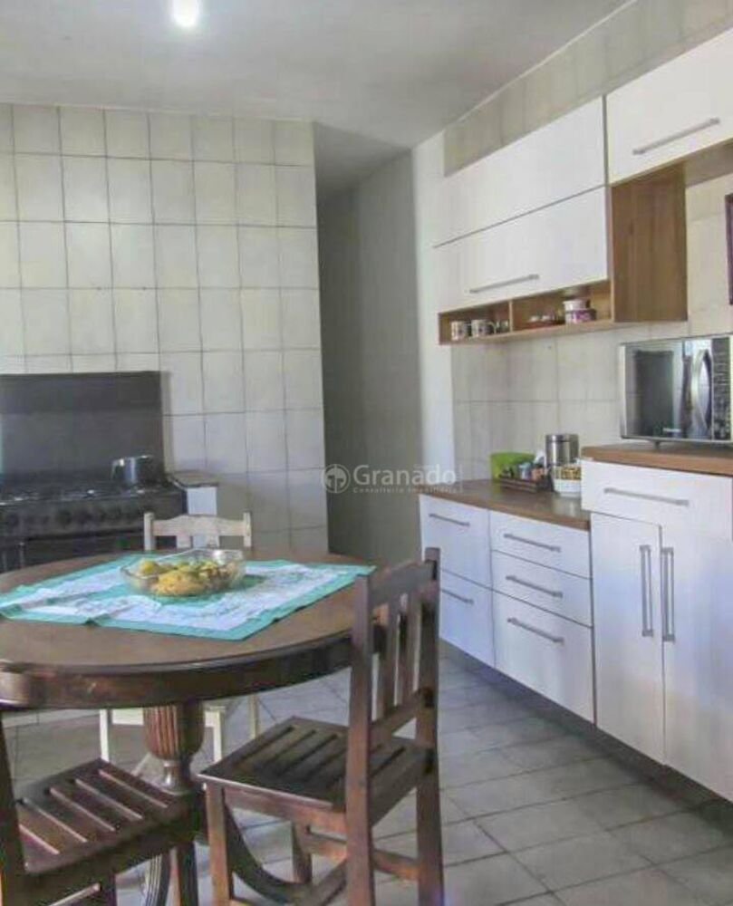 Casa, 3 quartos, 134 m² - Foto 3