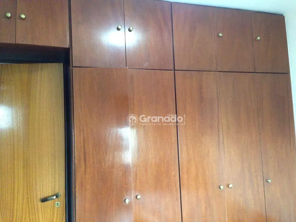 Apartamento à venda com 4 quartos, 159m² - Foto 3