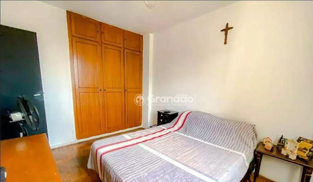 Apartamento à venda com 2 quartos, 65m² - Foto 4