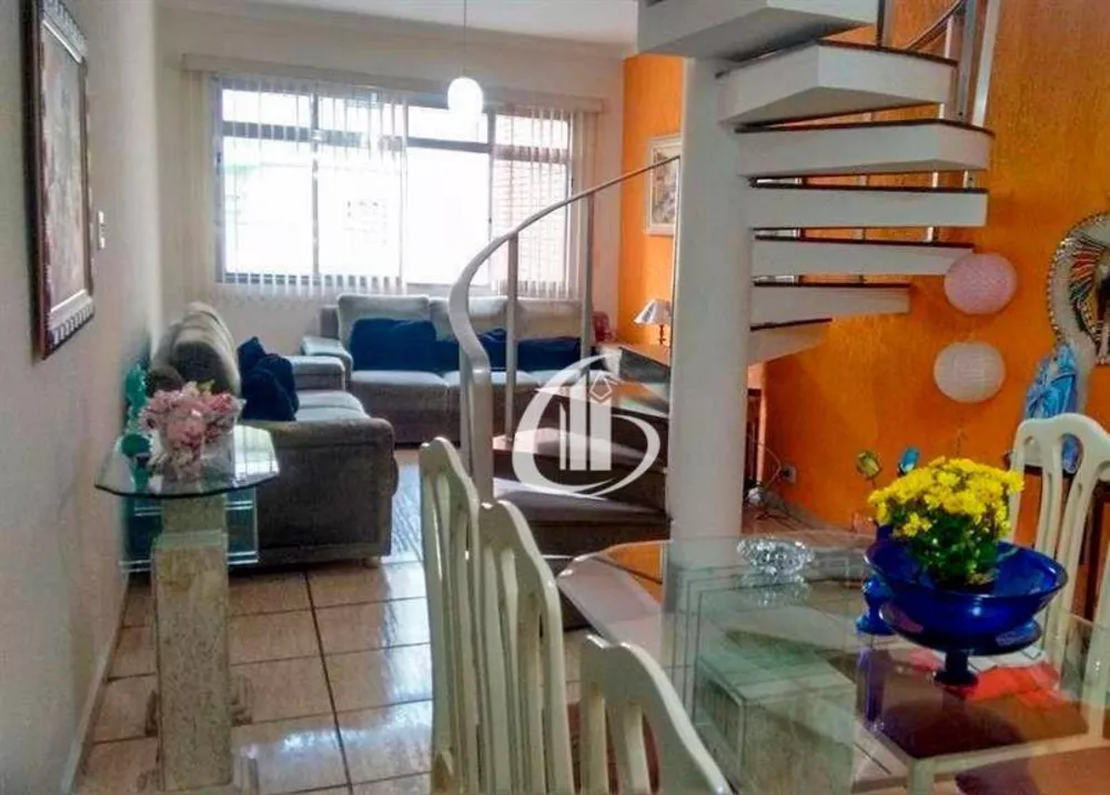 Sobrado à venda com 3 quartos, 220m² - Foto 3