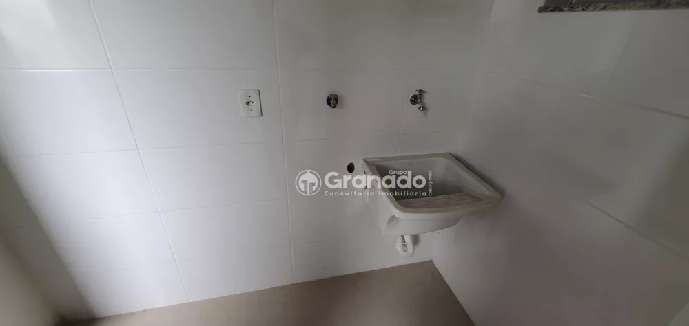 Apartamento à venda com 2 quartos, 57m² - Foto 4