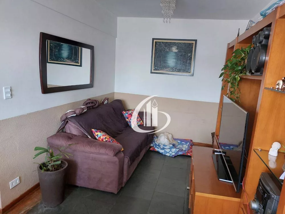 Apartamento à venda com 2 quartos, 70m² - Foto 2