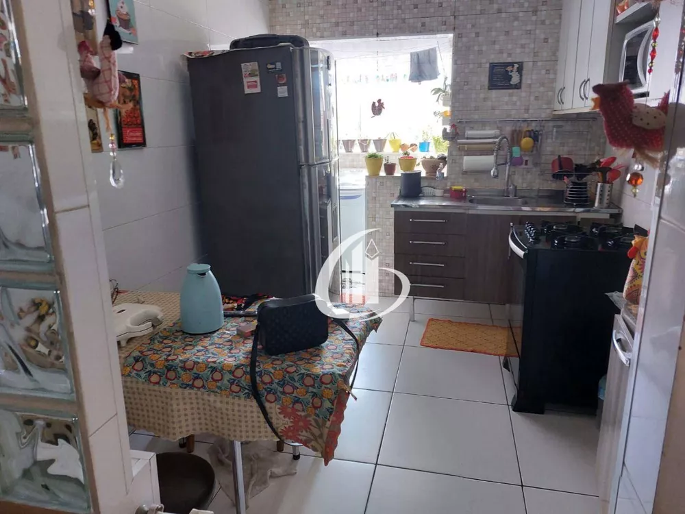 Apartamento à venda com 2 quartos, 70m² - Foto 5