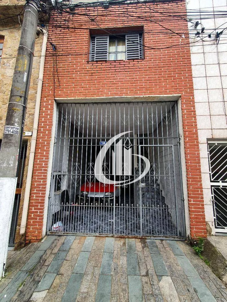 Sobrado à venda com 3 quartos, 250m² - Foto 2