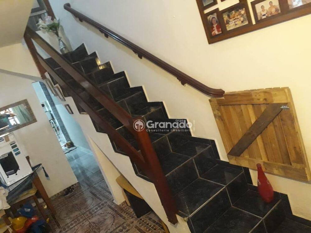 Sobrado à venda com 4 quartos, 82m² - Foto 7