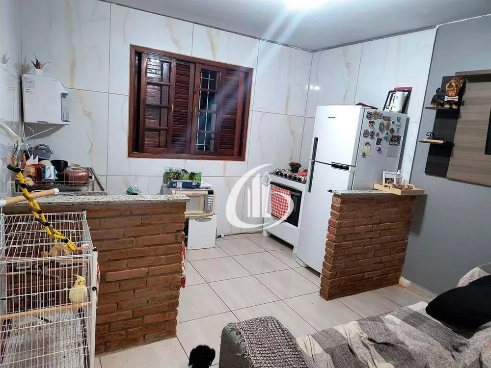 Sobrado à venda com 2 quartos, 81m² - Foto 1