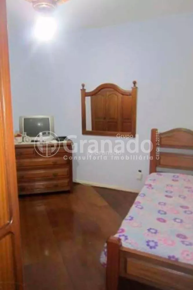 Sobrado, 3 quartos, 200 m² - Foto 1