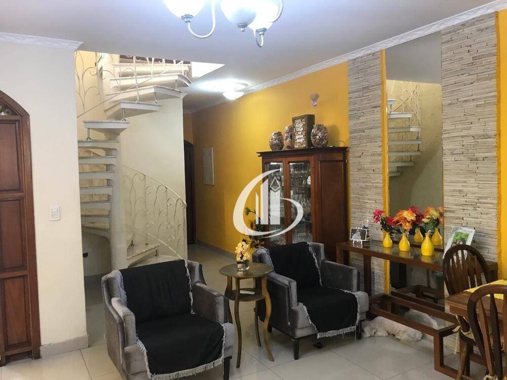 Sobrado, 4 quartos, 195 m² - Foto 4