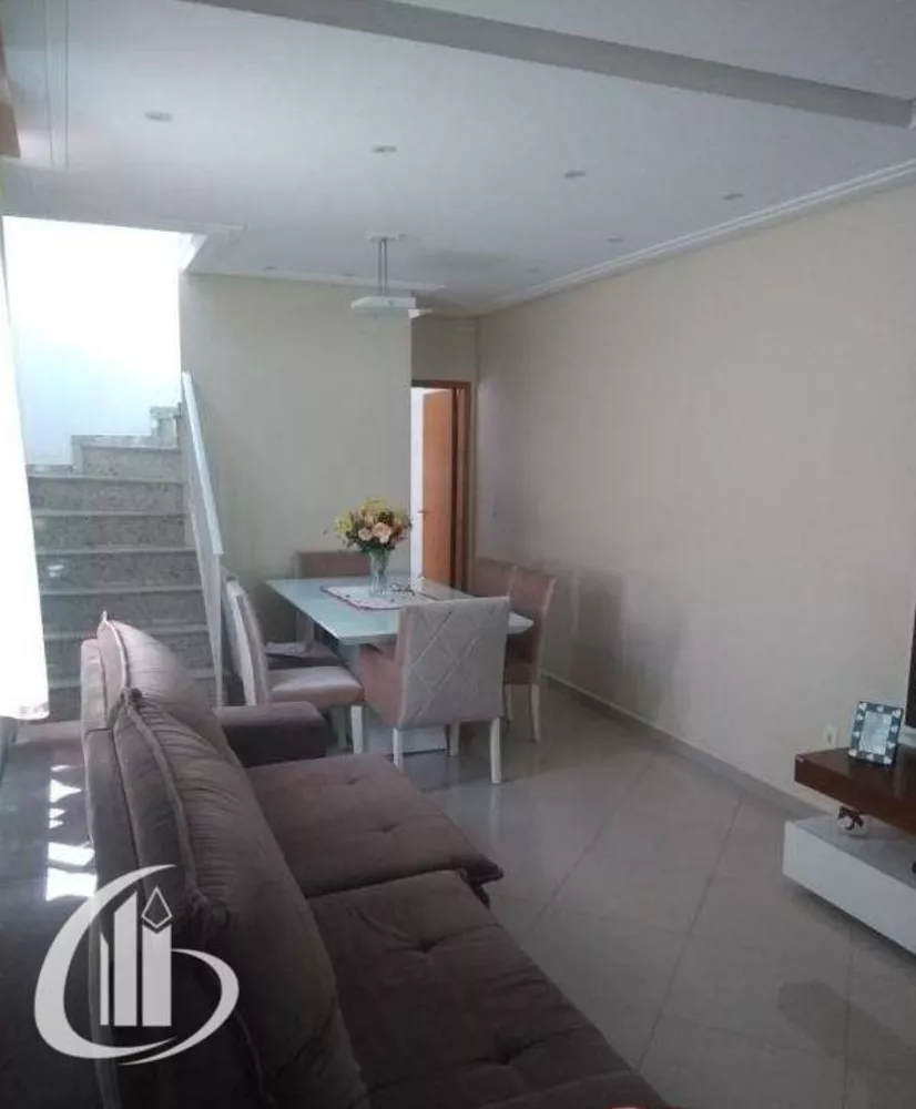 Sobrado à venda com 3 quartos, 180m² - Foto 4