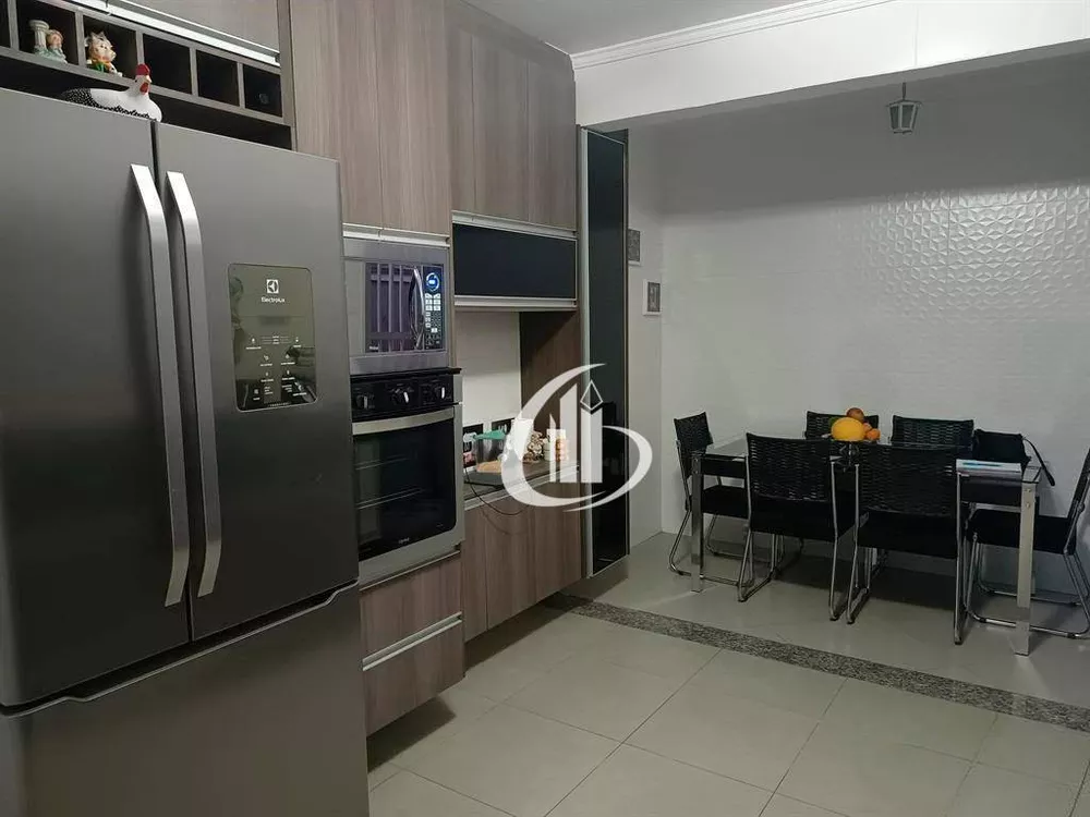 Sobrado à venda com 3 quartos, 150M2 - Foto 2