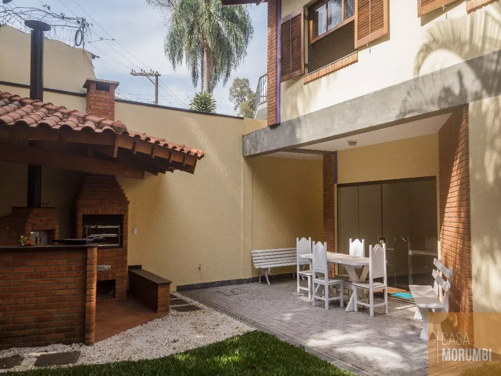 Casa à venda e aluguel com 4 quartos, 250m² - Foto 2