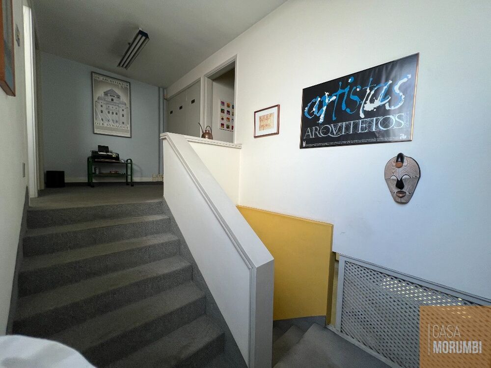 Prédio Inteiro à venda com 3 quartos, 180m² - Foto 2